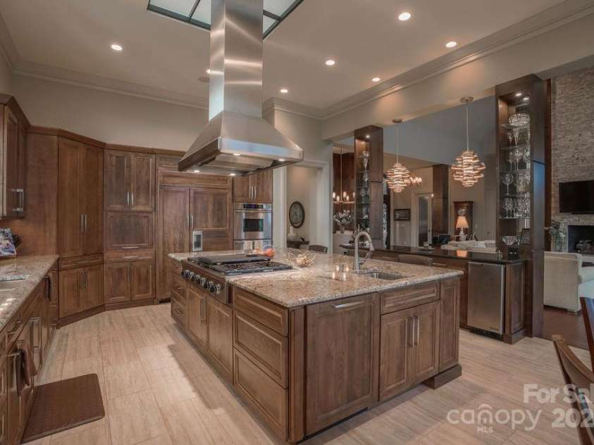 15 Water View Court, Travelers Rest, SC 29690.  MLS# CAR4300904, YatesRealty ID 15. 