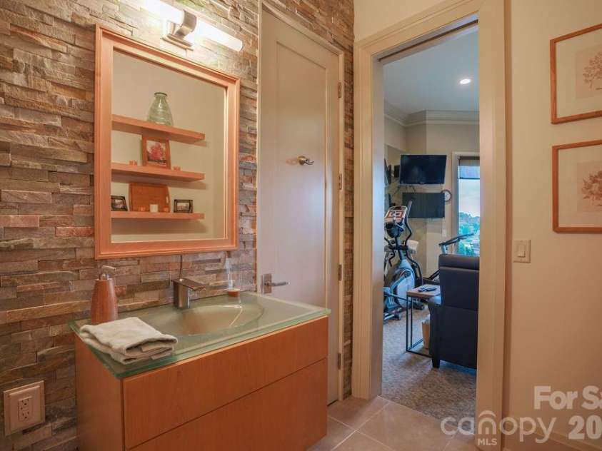 15 Water View Court, Travelers Rest, SC 29690.  MLS# CAR4300904, YatesRealty ID 15. 