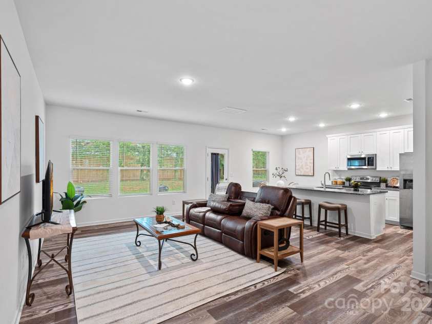 724 Kelly Street, Statesville, NC 28677.  MLS# CAR4273857, YatesRealty ID 150. 