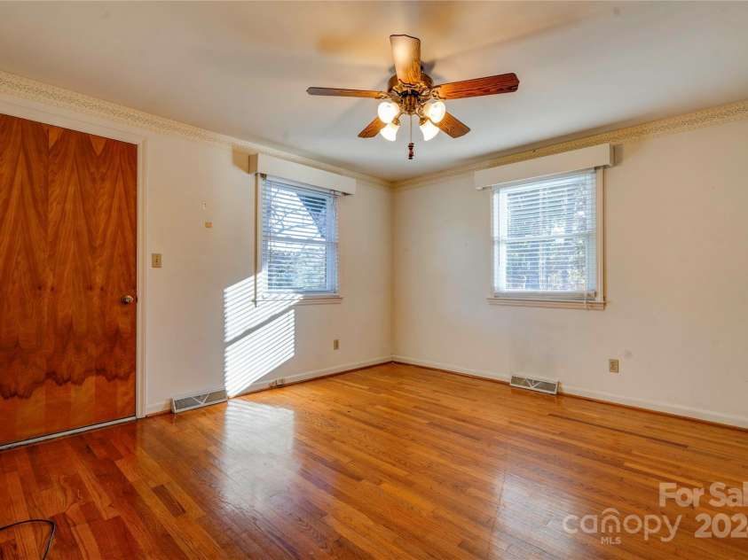 1218 Marion Street, Shelby, NC 28150.  MLS# CAR4198226, YatesRealty ID 1500. Bedroom 4