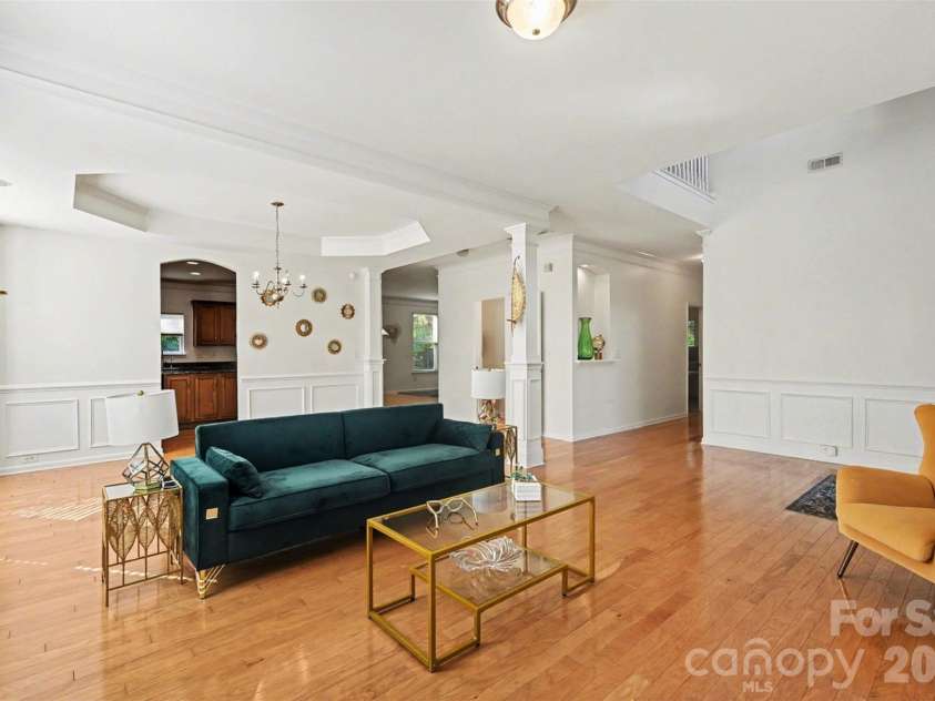 12700 Oldehurst Place, Charlotte, NC 28262.  MLS# CAR4373050, YatesRealty ID 15000. 