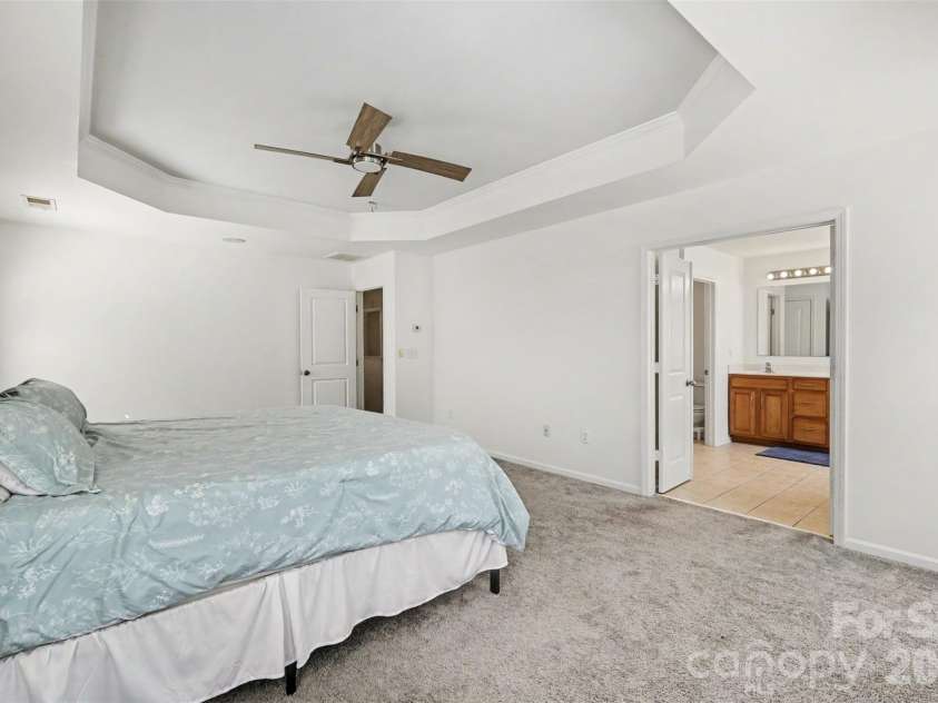 12700 Oldehurst Place, Charlotte, NC 28262.  MLS# CAR4373050, YatesRealty ID 15000. 