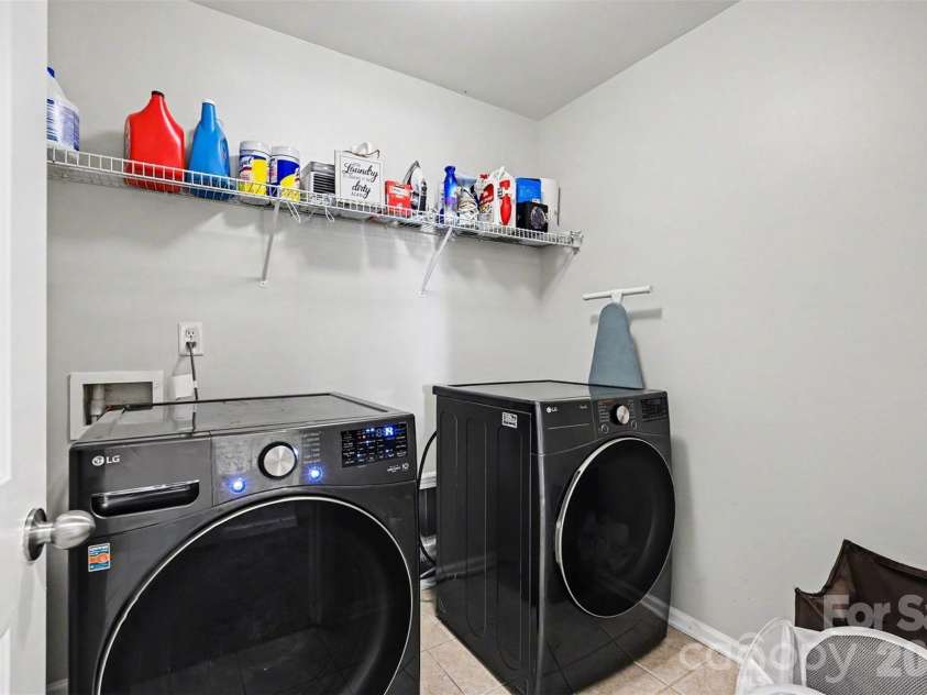 12700 Oldehurst Place, Charlotte, NC 28262.  MLS# CAR4373050, YatesRealty ID 15000. 