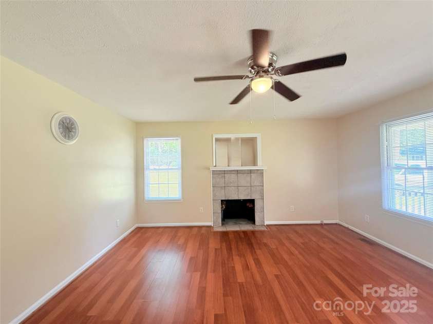 517 Pine Lane, Wadesboro, NC 28170.  MLS# CAR4292134, YatesRealty ID 15000. 