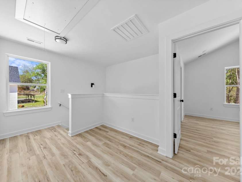 1611 Carlton Avenue, Kannapolis, NC 28083.  MLS# CAR4234812, YatesRealty ID 15002. Second Floor