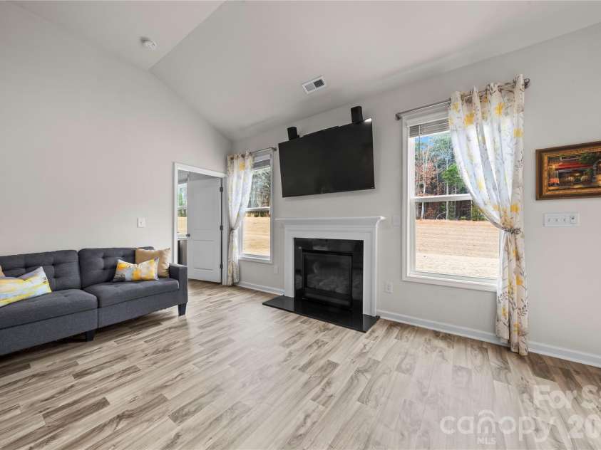 7380 Latham Way, Denver, NC 28037.  MLS# CAR4346539, YatesRealty ID 15002. 