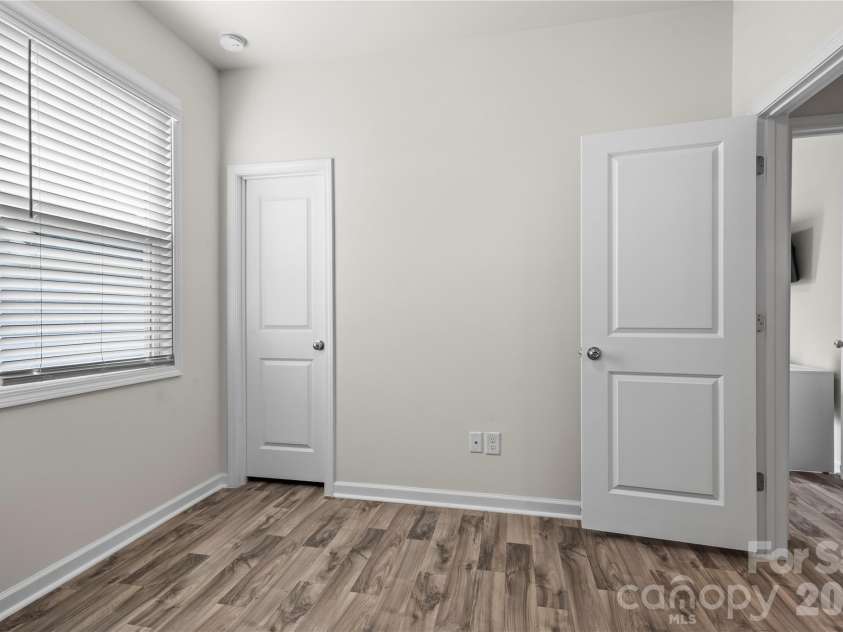 7380 Latham Way, Denver, NC 28037.  MLS# CAR4346539, YatesRealty ID 15002. 