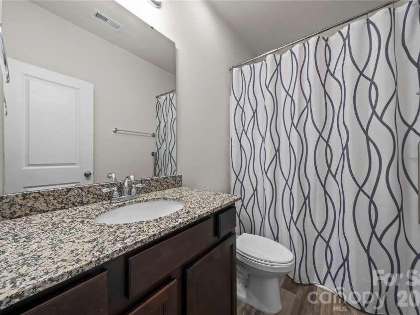 7380 Latham Way, Denver, NC 28037.  MLS# CAR4346539, YatesRealty ID 15002. 