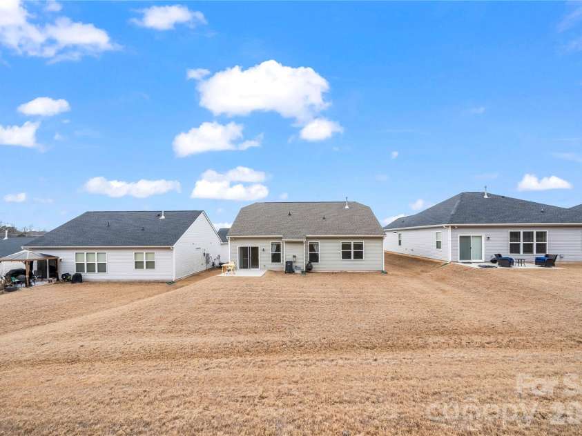 7380 Latham Way, Denver, NC 28037.  MLS# CAR4346539, YatesRealty ID 15002. 