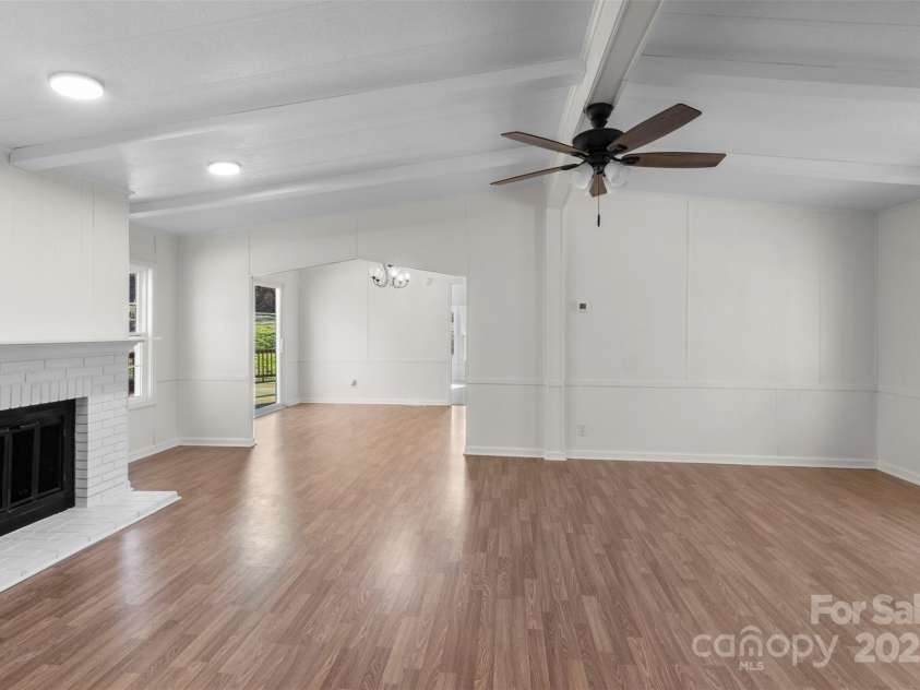 2390 Old Wilkesboro Road, Statesville, NC 28625.  MLS# CAR4240423, YatesRealty ID 15003. 