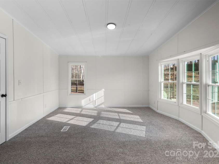 2390 Old Wilkesboro Road, Statesville, NC 28625.  MLS# CAR4240423, YatesRealty ID 15003. 