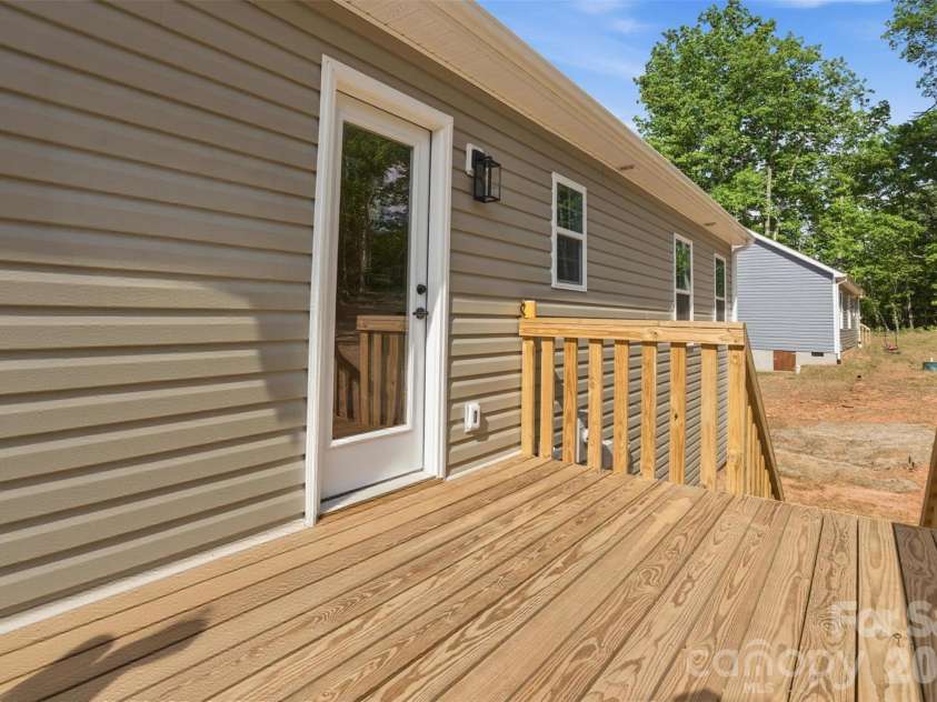 5961 Charlie Little Road, Granite Falls, NC 28630.  MLS# CAR4373617, YatesRealty ID 15005. 