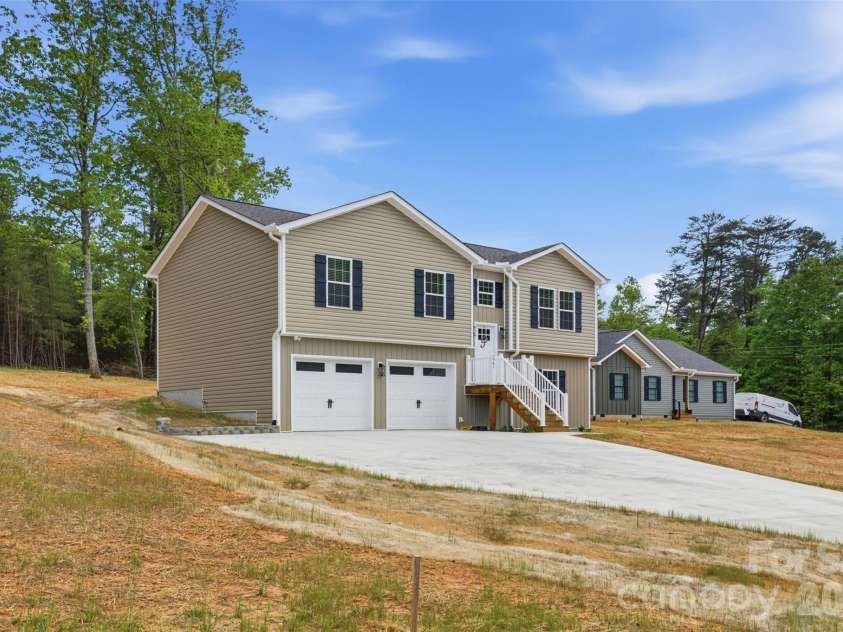 5961 Charlie Little Road, Granite Falls, NC 28630.  MLS# CAR4373617, YatesRealty ID 15005. 