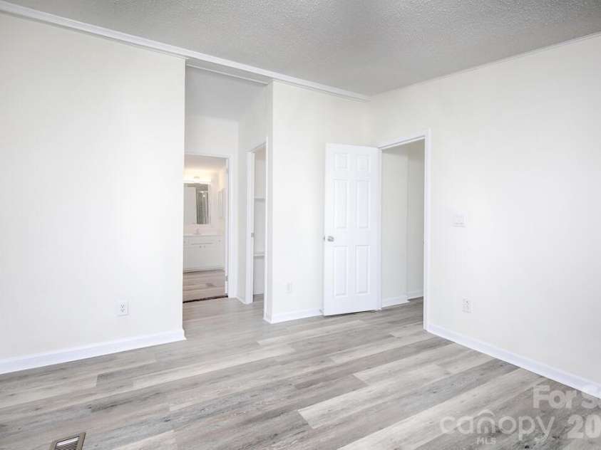 223 Ridge Creek Drive, Troutman, NC 28166.  MLS# CAR4374186, YatesRealty ID 15006. 