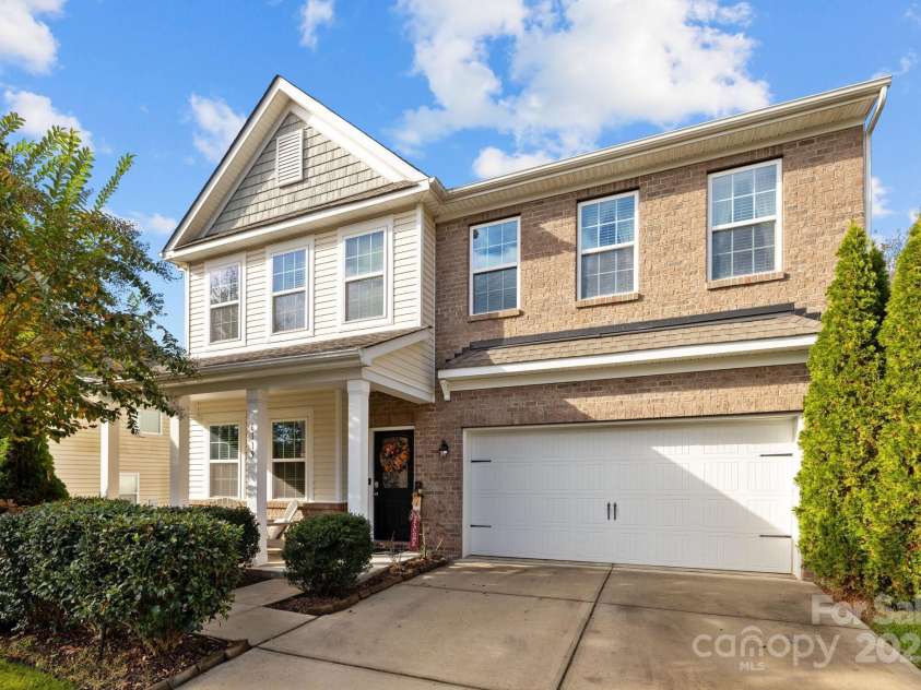 6119 Castlecove Road, Charlotte, NC 28278.  MLS# CAR4258193, YatesRealty ID 15007. 