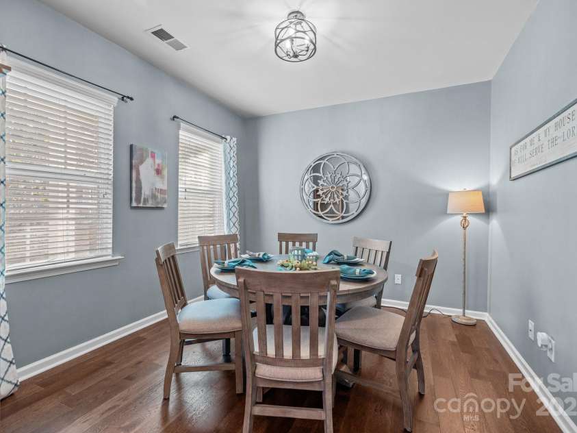 6119 Castlecove Road, Charlotte, NC 28278.  MLS# CAR4258193, YatesRealty ID 15007. 