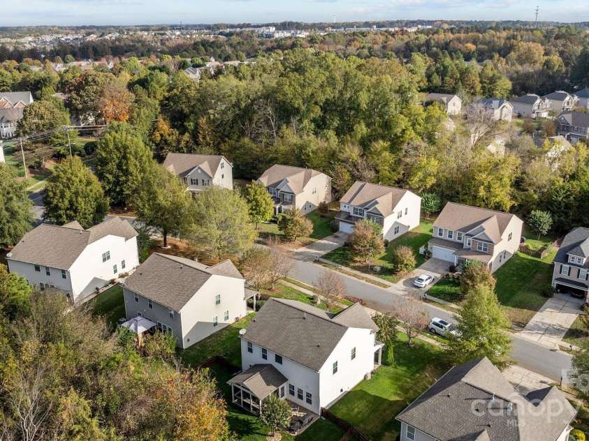 6119 Castlecove Road, Charlotte, NC 28278.  MLS# CAR4258193, YatesRealty ID 15007. 