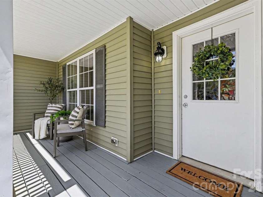 826 Deer Path Place, Mooresville, NC 28115.  MLS# CAR4284866, YatesRealty ID 15007. 