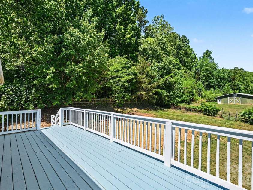 826 Deer Path Place, Mooresville, NC 28115.  MLS# CAR4284866, YatesRealty ID 15007. 