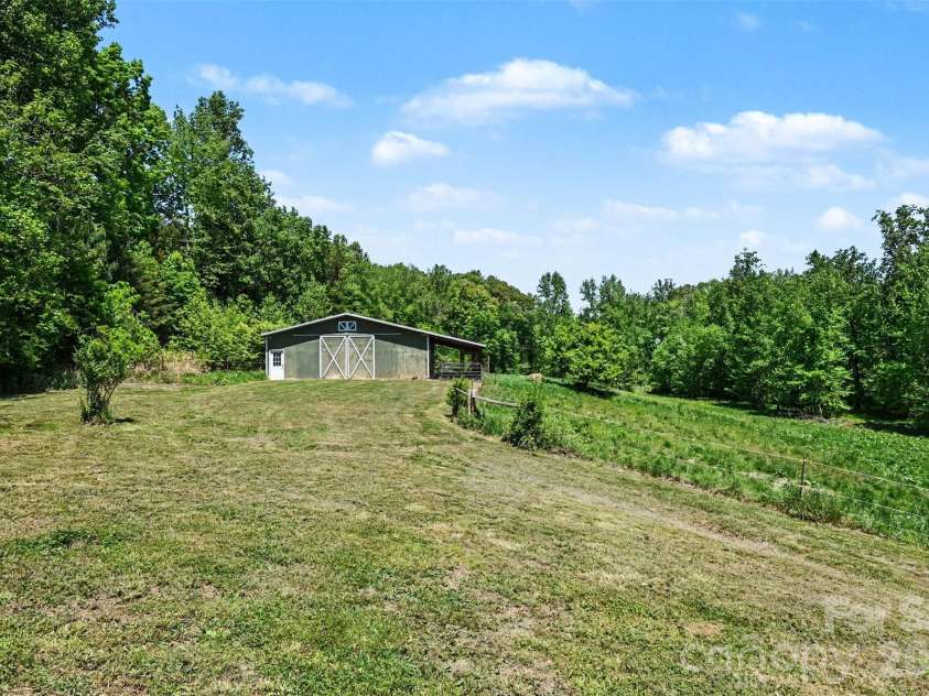 826 Deer Path Place, Mooresville, NC 28115.  MLS# CAR4284866, YatesRealty ID 15007. 
