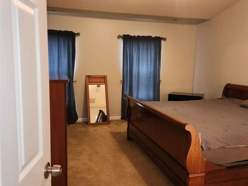 1045 Willow Wind Drive, Gastonia, NC 28054.  MLS# CAR4324677, YatesRealty ID 15009. 