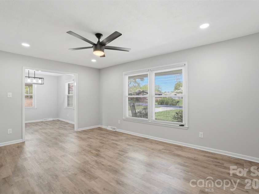 440 Woodland Drive, China Grove, NC 28023.  MLS# CAR4366153, YatesRealty ID 15011. 