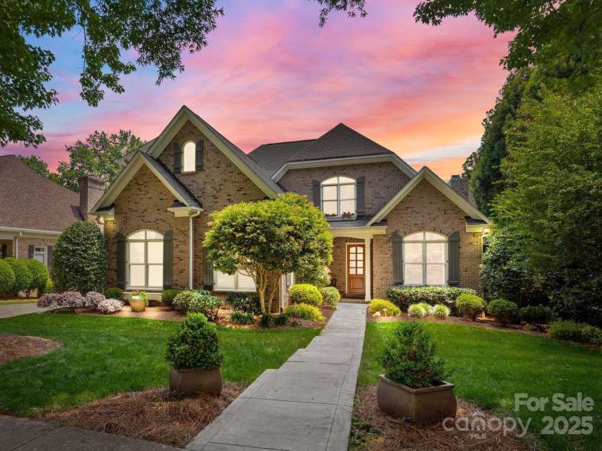 8701 Highgrove Street, Charlotte, NC 28277.  MLS# CAR4256860, YatesRealty ID 15011. 
