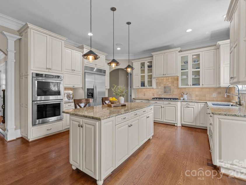 8701 Highgrove Street, Charlotte, NC 28277.  MLS# CAR4256860, YatesRealty ID 15011. 