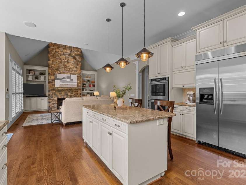 8701 Highgrove Street, Charlotte, NC 28277.  MLS# CAR4256860, YatesRealty ID 15011. 