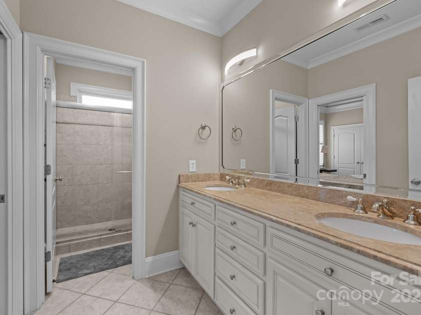 8701 Highgrove Street, Charlotte, NC 28277.  MLS# CAR4256860, YatesRealty ID 15011. 