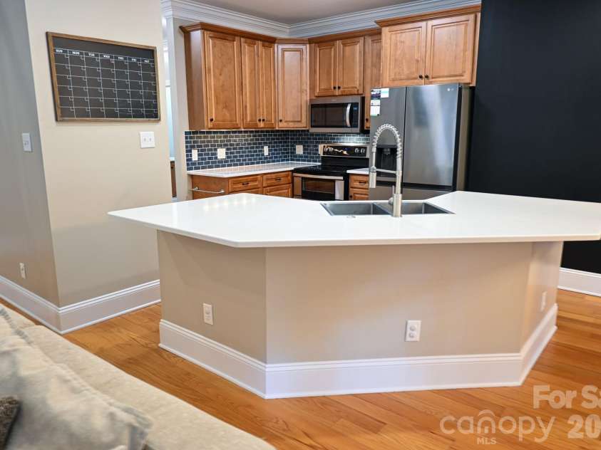435 Crowders Bluff Court, Clover, SC 29710.  MLS# CAR4364366, YatesRealty ID 15012. 