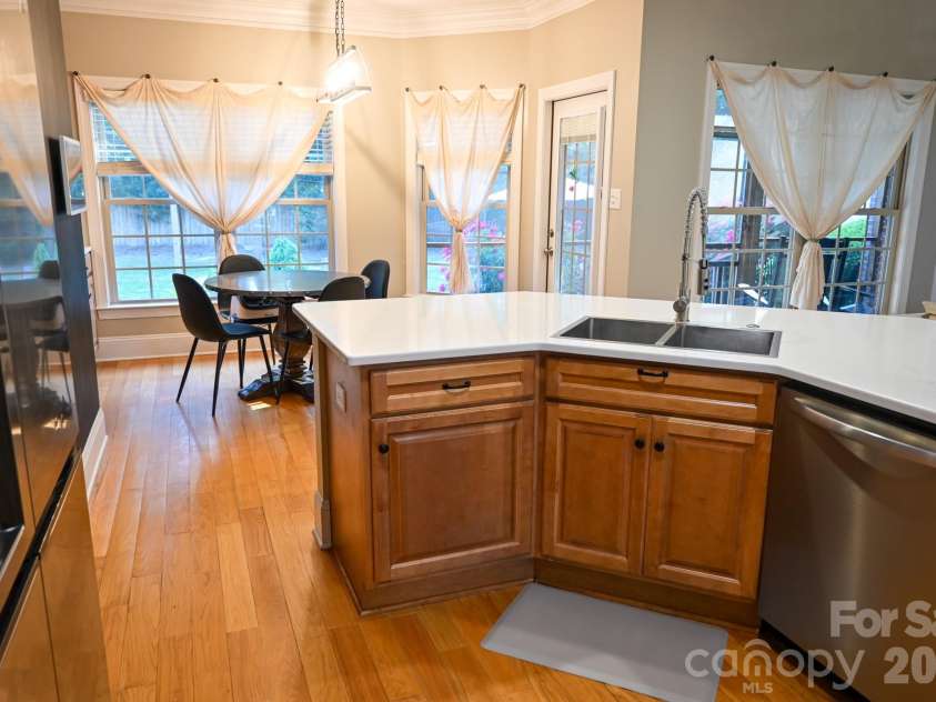 435 Crowders Bluff Court, Clover, SC 29710.  MLS# CAR4364366, YatesRealty ID 15012. 