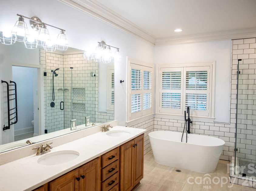 435 Crowders Bluff Court, Clover, SC 29710.  MLS# CAR4364366, YatesRealty ID 15012. 