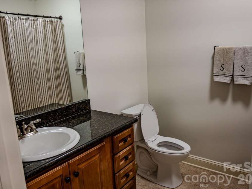435 Crowders Bluff Court, Clover, SC 29710.  MLS# CAR4364366, YatesRealty ID 15012. 