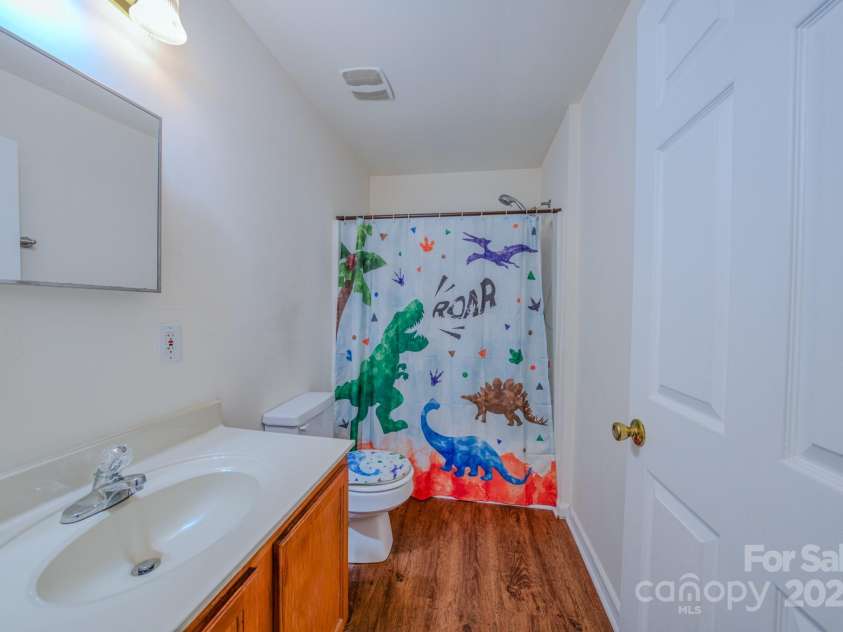 45 Eden Glen Road, Black Mountain, NC 28711.  MLS# CAR4292787, YatesRealty ID 15012. 