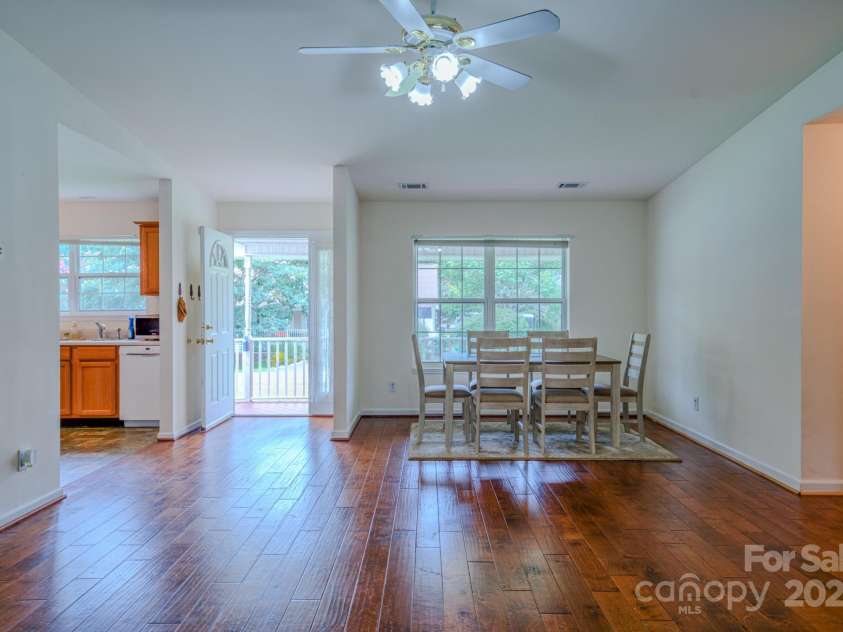 45 Eden Glen Road, Black Mountain, NC 28711.  MLS# CAR4292787, YatesRealty ID 15012. 