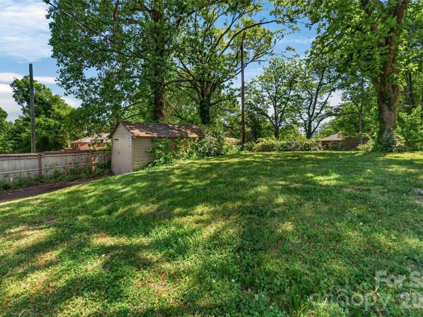 405 Walnut Avenue, Charlotte, NC 28208.  MLS# CAR4372853, YatesRealty ID 15014. Property Backyard and Additional Parcel
