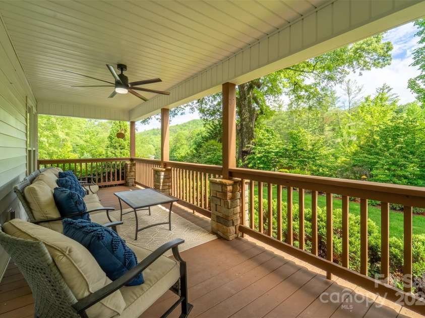 3407 Patton Road, Franklin, NC 28734.  MLS# CAR4259135, YatesRealty ID 15015. 