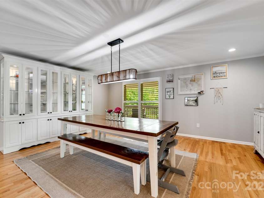 3407 Patton Road, Franklin, NC 28734.  MLS# CAR4259135, YatesRealty ID 15015. 
