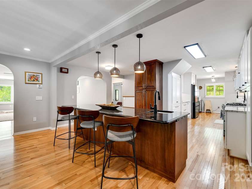 3407 Patton Road, Franklin, NC 28734.  MLS# CAR4259135, YatesRealty ID 15015. 