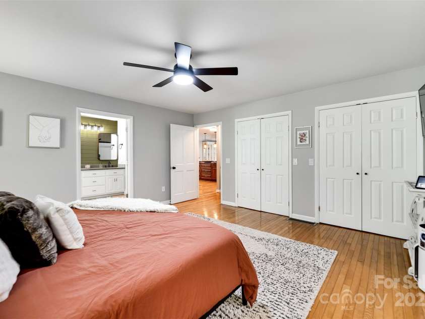 3407 Patton Road, Franklin, NC 28734.  MLS# CAR4259135, YatesRealty ID 15015. 