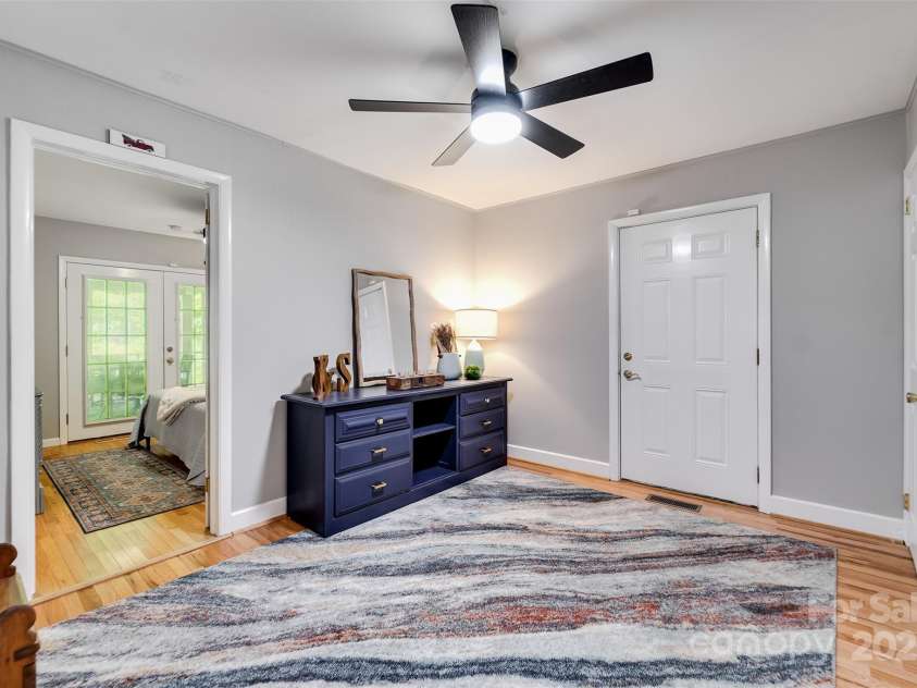 3407 Patton Road, Franklin, NC 28734.  MLS# CAR4259135, YatesRealty ID 15015. 
