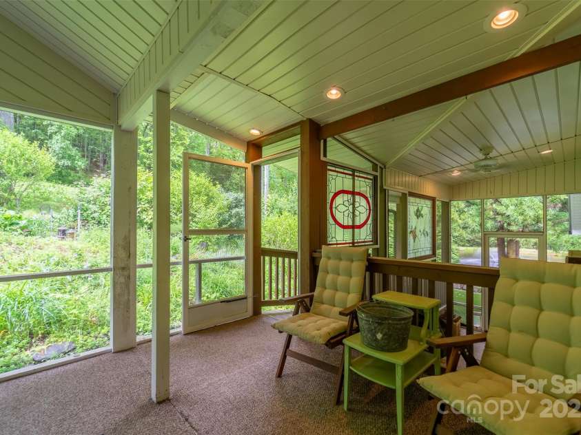 3407 Patton Road, Franklin, NC 28734.  MLS# CAR4259135, YatesRealty ID 15015. 