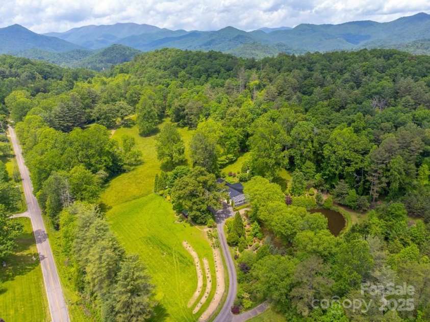 3407 Patton Road, Franklin, NC 28734.  MLS# CAR4259135, YatesRealty ID 15015. 