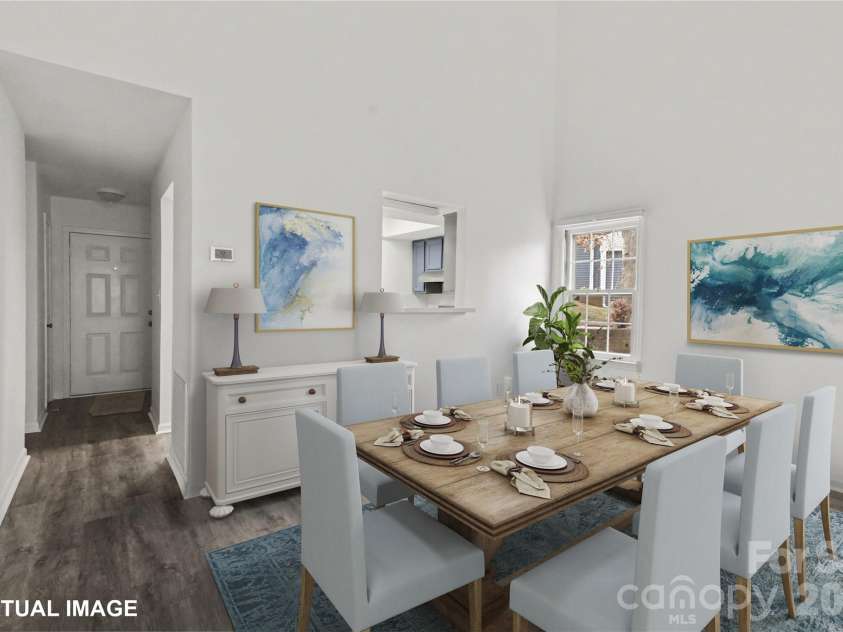 6540 Point Comfort Lane, Charlotte, NC 28226.  MLS# CAR4349728, YatesRealty ID 15015. Formal dining with pass through from kitchen!