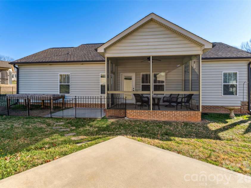 166 Battery Drive, Locust, NC 28097.  MLS# CAR4335030, YatesRealty ID 15017. 