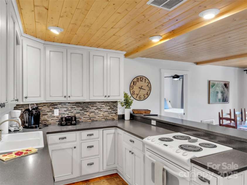 80 Hidden Falls Road, Maggie Valley, NC 28751.  MLS# CAR4259710, YatesRealty ID 15017. 
