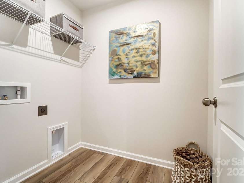 252 Laura Elizabeth Lane, Clover, SC 29710.  MLS# CAR4218994, YatesRealty ID 15018. 