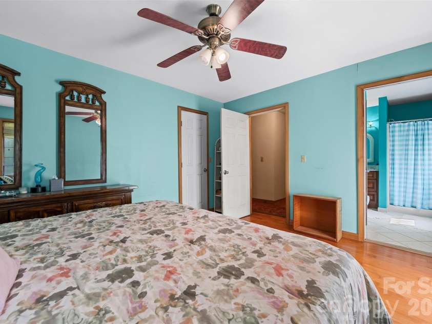 1717 Howard Moore Road, Hot Springs, NC 28743.  MLS# CAR4372846, YatesRealty ID 15019. 