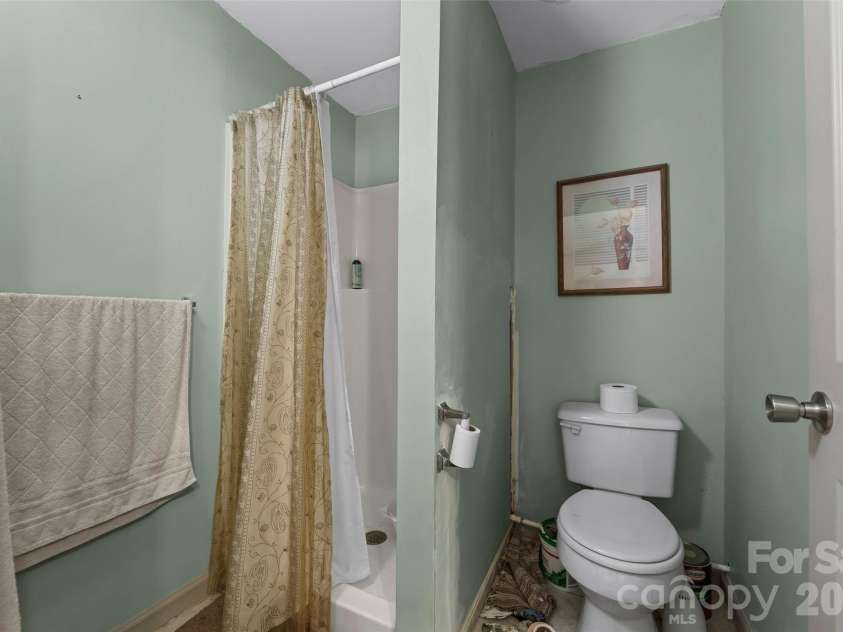 1717 Howard Moore Road, Hot Springs, NC 28743.  MLS# CAR4372846, YatesRealty ID 15019. 